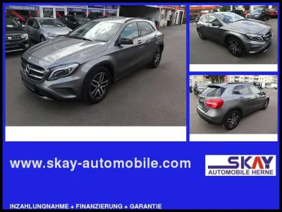 Gebraucht Mercedes GLA200 156 PS (114 kW) 2015 Grau SUV