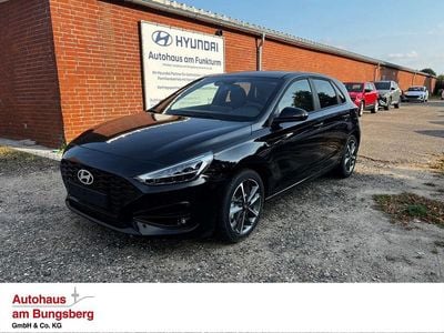 Gebraucht Hyundai i30 Advantage 101 PS (74 kW) 2025 Schwarz Limousine