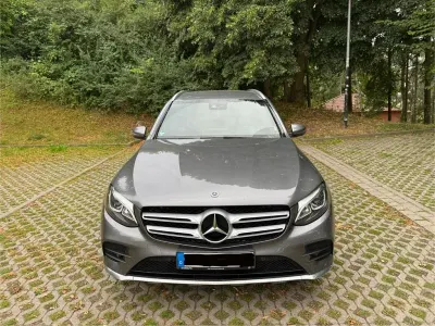 Gebraucht Mercedes GLC250 AMG line 204 PS (150 kW) 2019 Grau SUV