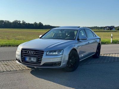 Audi A8L