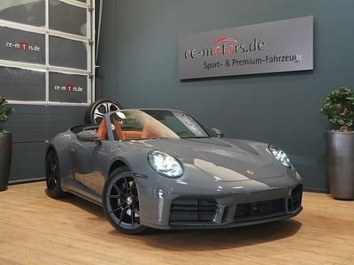 Porsche 911 Carrera