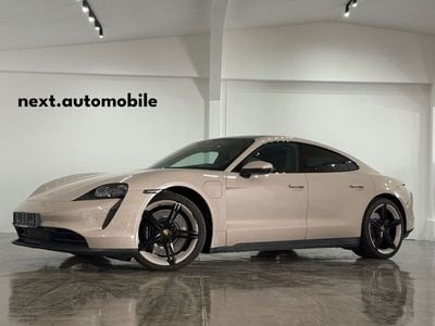 Porsche Taycan 4S