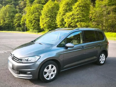 Gebraucht VW Touran Sound 150 PS (110 kW) 2017 Grau Van / Kleinbus