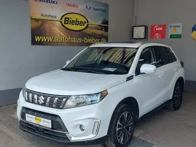 Gebraucht Suzuki Vitara Comfort+ 140 PS (102 kW) 2019 Weiß SUV