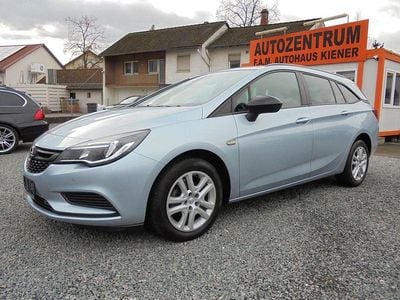 Gebraucht Opel Astra 125 PS (91 kW) 2018 Grau Kombi