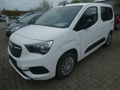 Gebraucht Opel Combo Life Elegance 131 PS (96 kW) 2022 Weiß Van / Kleinbus