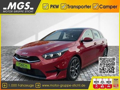 Gebraucht Kia Ceed Spirit 160 PS (117 kW) 2023 Infrarot metallic Kleinwagen