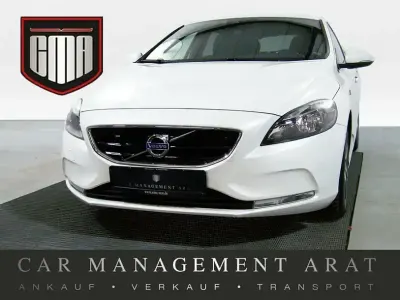 Usata Volvo V40 Ocean Race 190 CV (139 kW) 2015 Bianco Station wagon