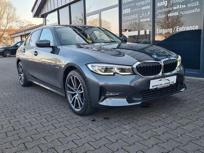 Gebraucht BMW 320e Advantage 204 PS (150 kW) 2022 Grau Limousine