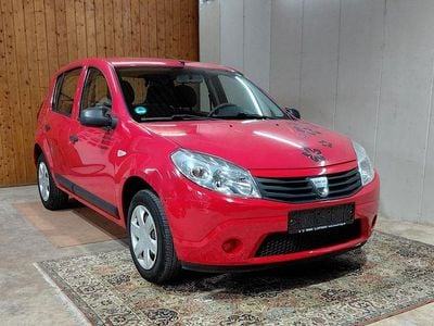 Gebraucht Dacia Sandero 75 PS (55 kW) 2009 Rot Limousine