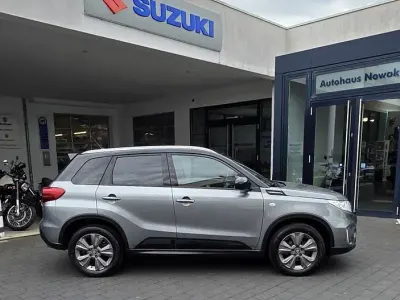 Używany Suzuki Vitara Comfort 140 KM (102 kW) 2019 Szary SUV