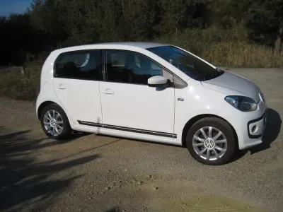 Gebraucht VW up! CLUB 75 PS (55 kW) 2016 Weiß Kleinwagen