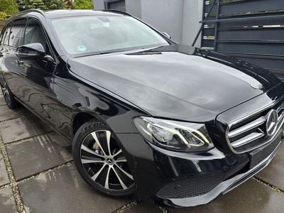 Mercedes E300