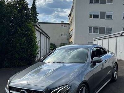 Mercedes E200