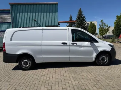 Second-hand Mercedes Vito 136 CP (100 kW) 2019 Alb Van