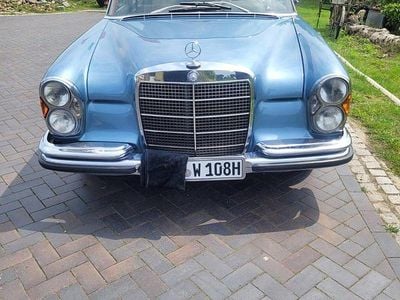Blau Gebraucht 1966 Mercedes W108 Limousine | 16.999 €