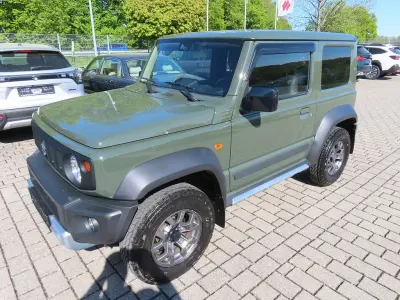 Usata Suzuki Jimny Comfort+ 102 CV (75 kW) 2019 Verde SUV