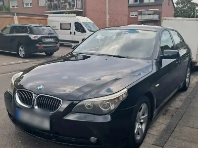 Gebraucht BMW 523 177 PS (130 kW) 2005 Schwarz Kombi