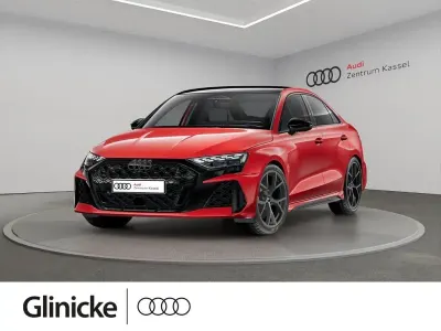 Neu Audi RS3 Sport 400 PS (294 kW) 2026 Rot Limousine