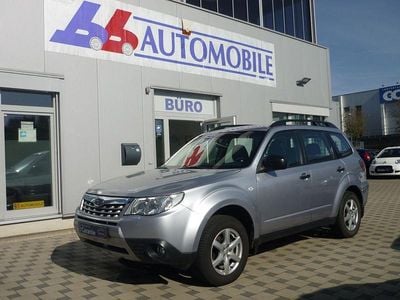 Gebraucht Subaru Forester Active 150 PS (110 kW) 2012 Silber SUV