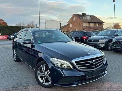 Gebraucht Mercedes C200 Exclusive 184 PS (135 kW) 2019 Blau Kombi