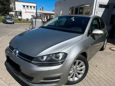 Gebraucht VW Golf VII Highline 140 PS (102 kW) 2013 Silber Kleinwagen