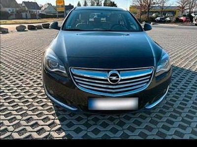 Gebraucht Opel Insignia 140 PS (102 kW) 2013 Kombi