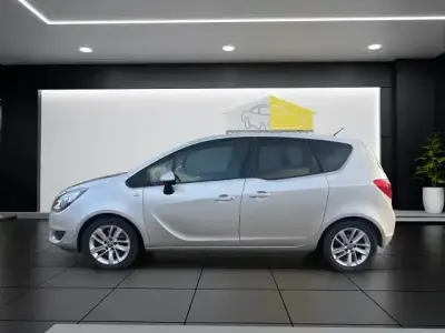 Second-hand Opel Meriva 140 CP (102 kW) 2016 Argintiu Monovolum