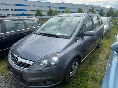 Gebraucht Opel Zafira 140 PS (102 kW) 2006 Grau Van / Kleinbus