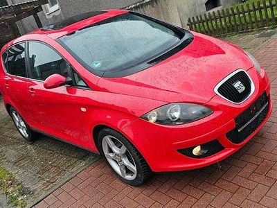 Begagnad Seat Altea 140 HK (102 kW) 2006 Röd Minibuss