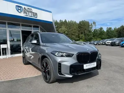 Gebraucht BMW X5 M Sport 352 PS (258 kW) 2025 Grau SUV