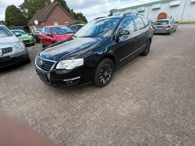 Gebraucht VW Passat 122 PS (89 kW) 2009 Schwarz Kombi