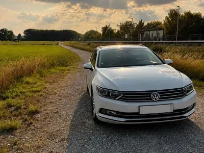 Gebraucht VW Passat 120 PS (88 kW) 2019 Weiß Kombi