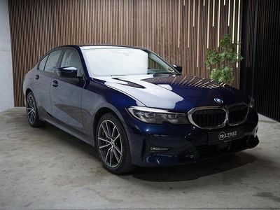 Gebraucht BMW 330e Sport Line 292 PS (214 kW) 2019 Blau Limousine