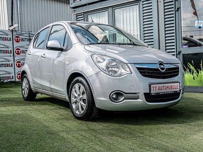 Usata Opel Agila Edition 94 CV (69 kW) 2013 Argento Utilitaria