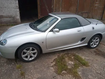 Gebraucht MG TF 136 PS (100 kW) 2003 Silber Cabrio