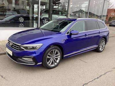 Gebraucht VW Passat R-line 200 PS (147 kW) 2023 Blau Kombi