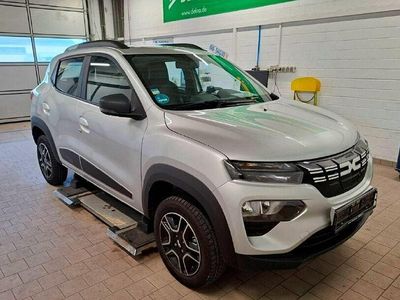 Silber Gebraucht 2023 Dacia Spring Essentiel Kleinwagen | 13.997 € (Fairer Preis)