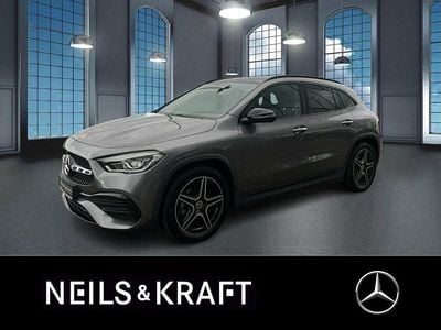Grau Gebraucht 2023 Mercedes GLA200 AMG SUV | 39.480 € (Fairer Preis)