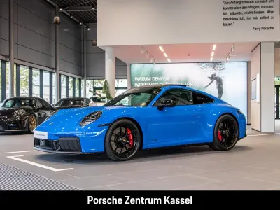 Nuova Porsche 911 Carrera 4 GTS 541 CV (397 kW) 2026 Blu Coupé