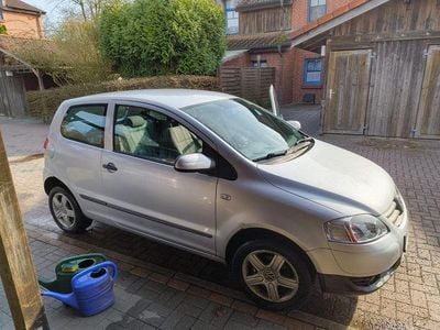 Gebraucht VW Fox 69 PS (50 kW) 2006 Silber Kleinwagen