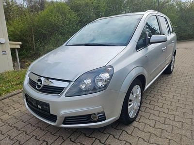 Gebraucht Opel Zafira Edition 94 PS (69 kW) 2007 Silber Van / Kleinbus