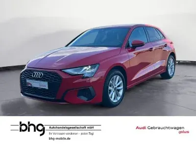 Gebraucht Audi A3 Basis 150 PS (110 kW) 2022 Rot Limousine