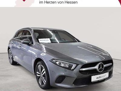 Gebraucht Mercedes A250 Progressive 160 PS (117 kW) 2021 Mountaingrau metallic Limousine