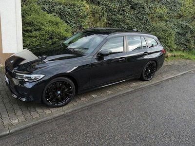 Usata BMW 320 Sport Line 184 CV (135 kW) 2021 Nero Station wagon
