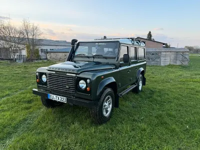 Gebraucht Land Rover Defender 122 PS (89 kW) 2007 Grün SUV