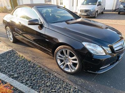 Mercedes E200