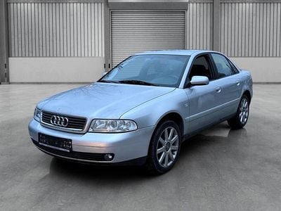 Gebraucht Audi A4 116 PS (85 kW) 2001 Silber Limousine
