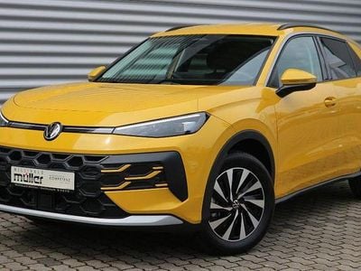 Nuova VW T-Roc Life 150 CV (110 kW) 2026 Giallo SUV