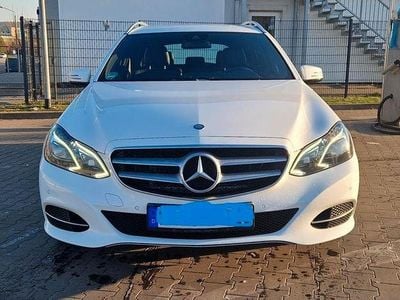 Usata Mercedes E200 Avantgarde 136 CV (100 kW) 2015 Bianco Berlina